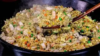 Make SHRIMP AND CHICKEN FRIED RICE Like The Pros Do! Easy Dinner Recipe For The Whole Family