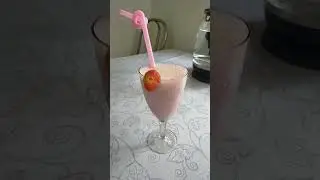 Коктейль клубника
