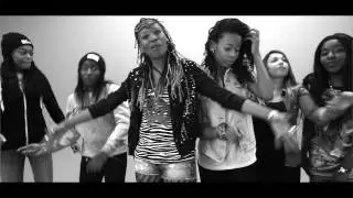 Vicky R - Let's Kick It ft.Wonda Wendy (Clip Officiel)