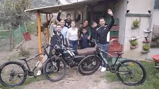 AKT sigue cambiando vidas