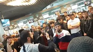 АВХОЛИ МУХОЧИРОИ ТОЧИК  ДАР АЙРАПОРТИ МАСКАВА ИЛТИМОС ПАХН КУНЕД