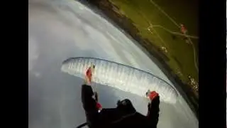 Акробатика на парапланерной игрушке =)