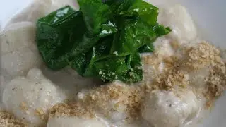 Errezeta beganoa I Patata gnocchiak gazta begano saltsan