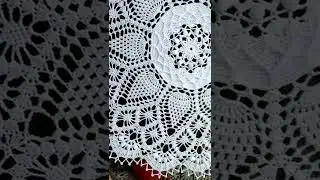 Рельефная салфетка вязаная крючком