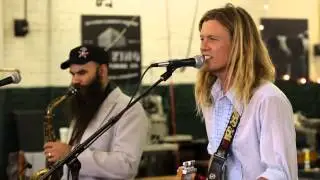 Sol Driven Train - Hot Pies (Live @ Rhythm & Roots 2014)