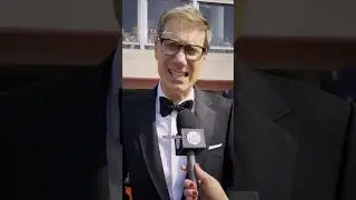 The Mute Detective? Stephen Merchant on the #BAFTATVAwards with P&O cruises red carpet. #britbox