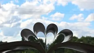 Стихотворение "Там, где любовь".  Читает автор