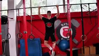 Zgibovi za MMA borce