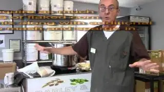 How to make a corn mash for distilling