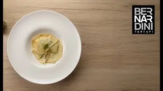 Ravioli al tartufo ed erbette