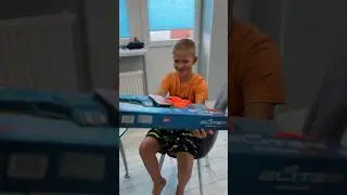Распаковка нового Нёрфа! Вася в восторге! 😍