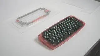 Retro Gameboy Keeb with Creamy Greens ( Mikit MK72 Mechanical Keyboard )
