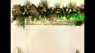 Gorgeous Hindu wedding ceremony clear acrylic mandap set up