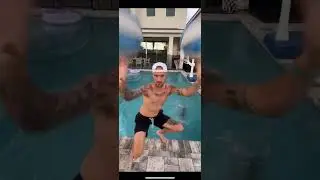 4 WAYS TO JUMP INTO A POOL! 💦 AVENGERS SUPERHEROES 💥