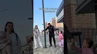 У вас кто первый уступает?🤣
