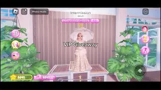 VIP Giveaway in Dress to Impress
