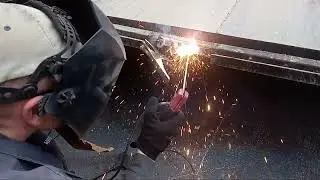 Repairing a Dump Trailer Door