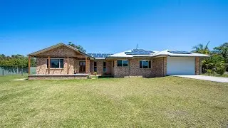 Excellent Design on One Acre | Gulmarrad Real Estate NSW, Australia
