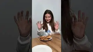 Следите за своей едой, её могу увести 😁❤️