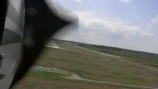 Soft Field Landing.   Doors off flying in N349TW  (1080p HD)