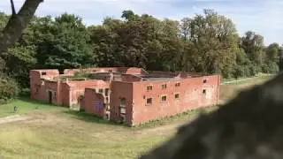 Fotolocation in Ludwigsburg: Pferdestall-Ruine am Marienwahl