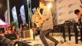 @BARRISmusic - Sebatas Pandangan live at Depok Town Square