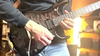 Underrated John Petrucci Verse Riff