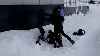ШКОЛЬНИКА ДИКО ИЗБИЛИ ЗА ИЗМЕНУ ШОК 18+++