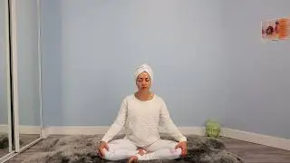 Кундалини медитация Индра Ниттри с мантрой Эк Онг Кар.