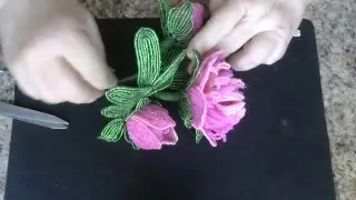 Бутон пиона из бисера. Мастер - класс.