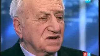 Иван Абаджиев във 