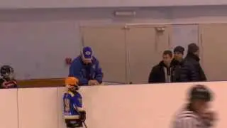 Венедикт бьёт буллит