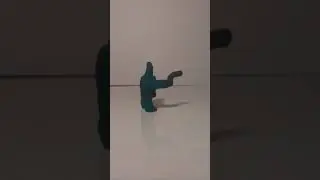 Мульт сиреноголовий (из пластилина)