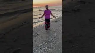 Роза танцует 