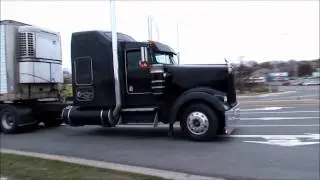 Loud Peterbilt and Kenworth