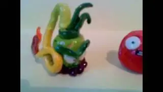 Plants vs Zombies 2 clay figures : wasabi whip and explode o nut