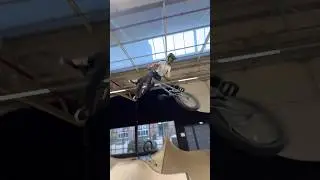 Did this trick make you dizzy?!😵‍💫 #bmx #shorts