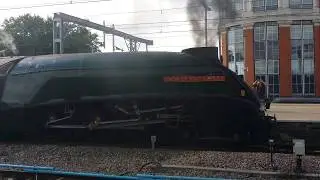 Union of South Africa - Reading station 2017 - 4k