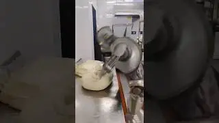 IA replaced human  Robots employee 