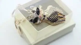Брелок на ключи женский со стразами Кошка чёрная в подарочной коробочке