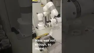 Interactive weighing: robot and balance working together #robot #automation #labautomation