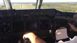 717 cockpit landing