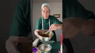 Amish Shoo-fly Pie / Recipe in description