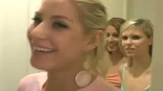 Lesbian Seduction ｜ Seducing an Amorous Blonde_EUWDW5lVUmw #000
