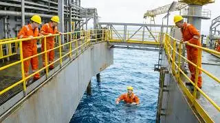 What Happens When Crew Member Falls Off an Offshore Oil Rig