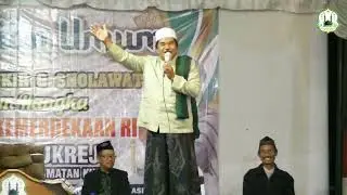 KH. ALI BASYA ( KYAI HOANG HOANG) CERAMAH DENGAN LOGAT BAHASA MADURA