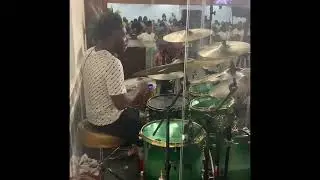 Dennis Burks Jr SMASHING on the set!!