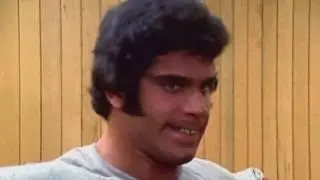 Arnold battles Lou