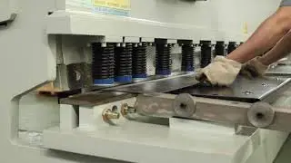 QC12K 4x4000  NC Hydraulic Swing Beam cutting Machine with E21S