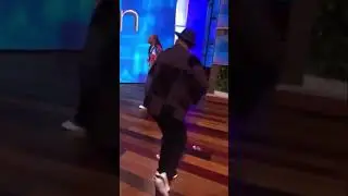 😂🎸